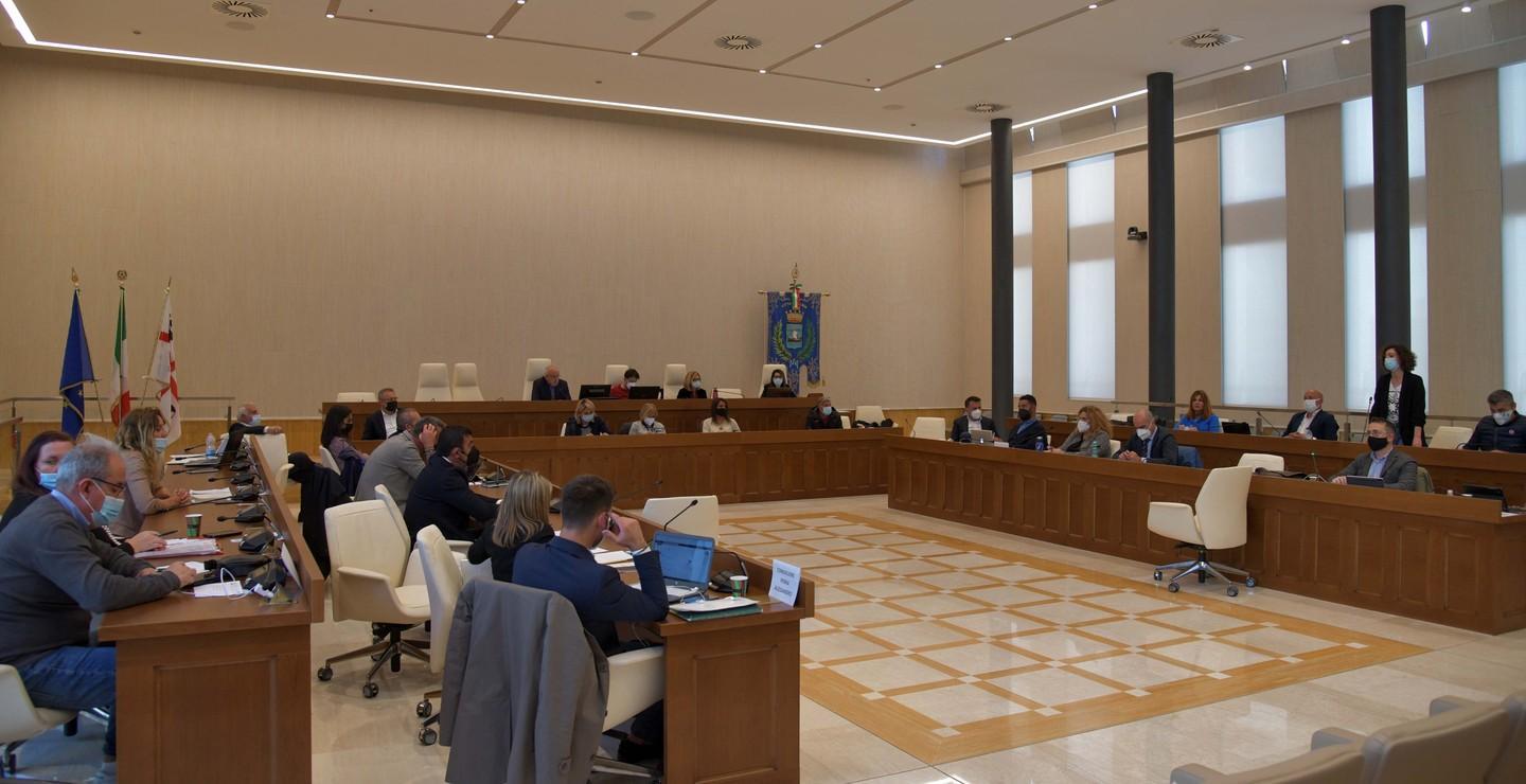 Olbia: commissioni consiliari scansafatiche, si salva Urbanistica 