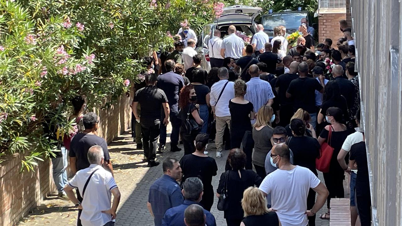Il funerale a Castelfiorentino di Shpetim e Teuta Pasho (foto Carlo Sestini)