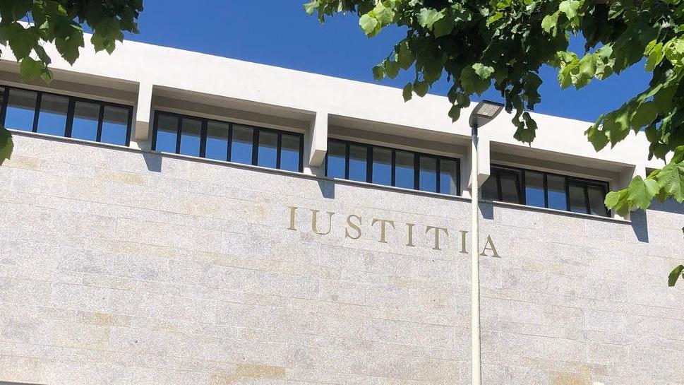 Droga nella villetta, cinquantenne a processo