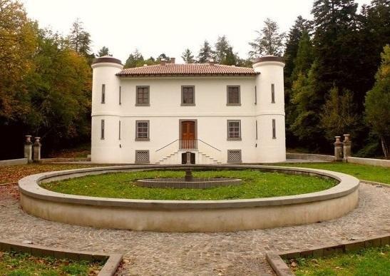 Sole, luna e riti magici: misteri dell’astronomia svelati a villa Piercy