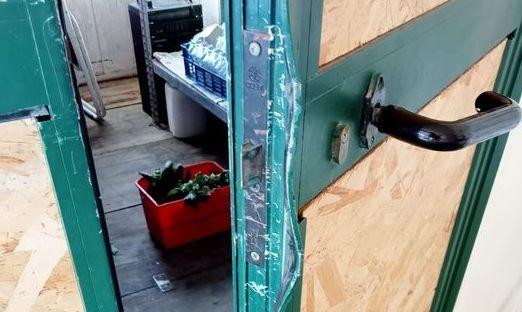 Furto di frutta nella comunità dei detenuti in libertà vigilata