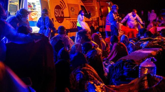 Migranti: naufragio alle Canarie, 3 morti e 5 dispersi