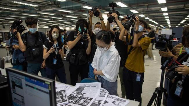 Hong Kong: legge sicurezza, accusati 2 dirigenti Apple Daily