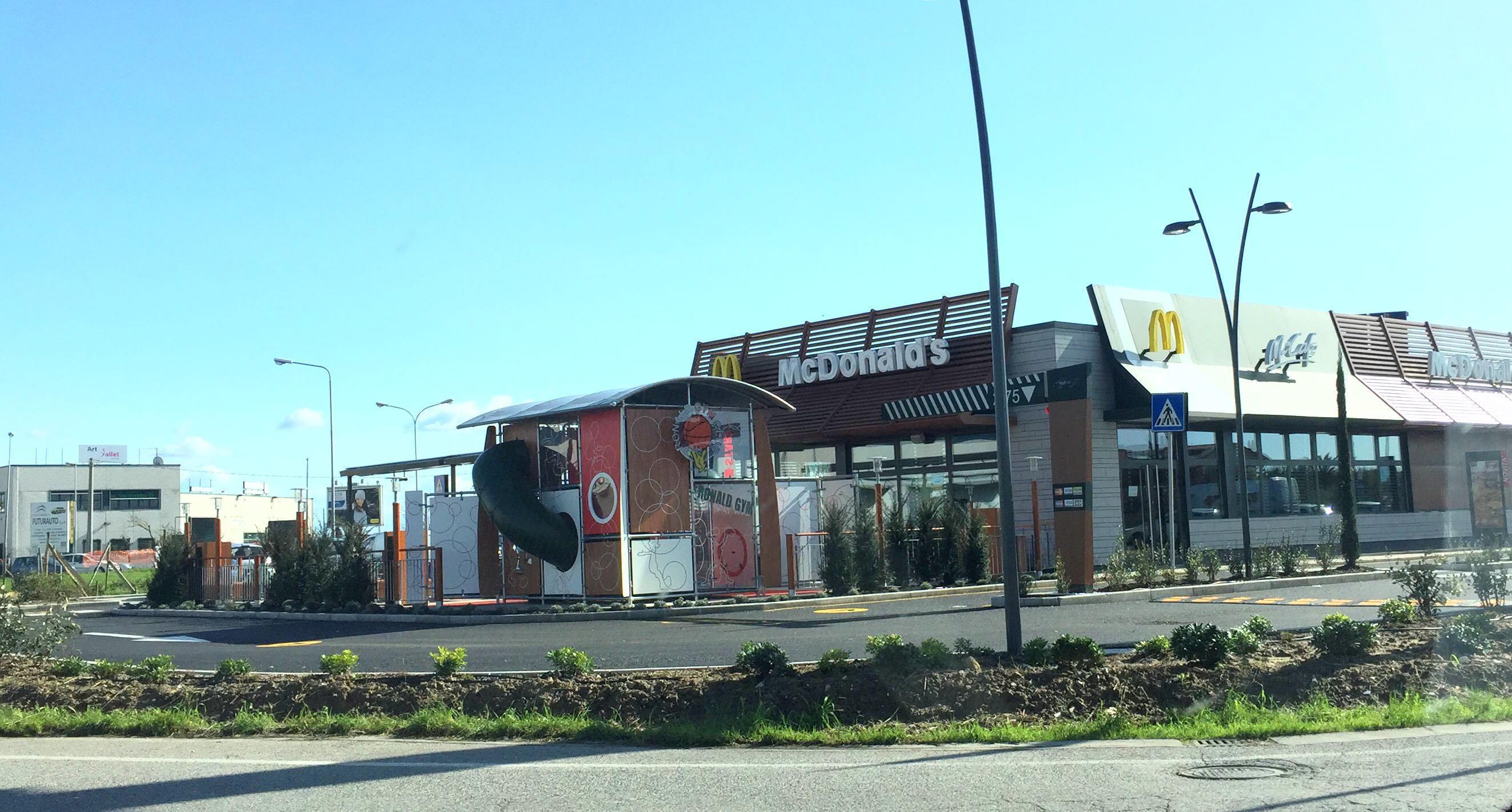 Lavoro, McDonald's assume: 19 posti in provincia di Pisa