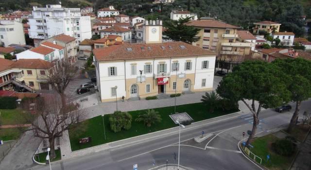 Partiti al lavoro per il voto: la destra di Massarosa senza Coluccini 