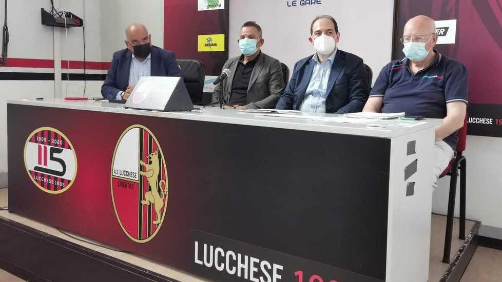 “Città di Lucca” e “Ville” uniscono calcio e motori