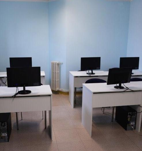 Nuovi computer per l’aula informatica del carcere ferrarese 