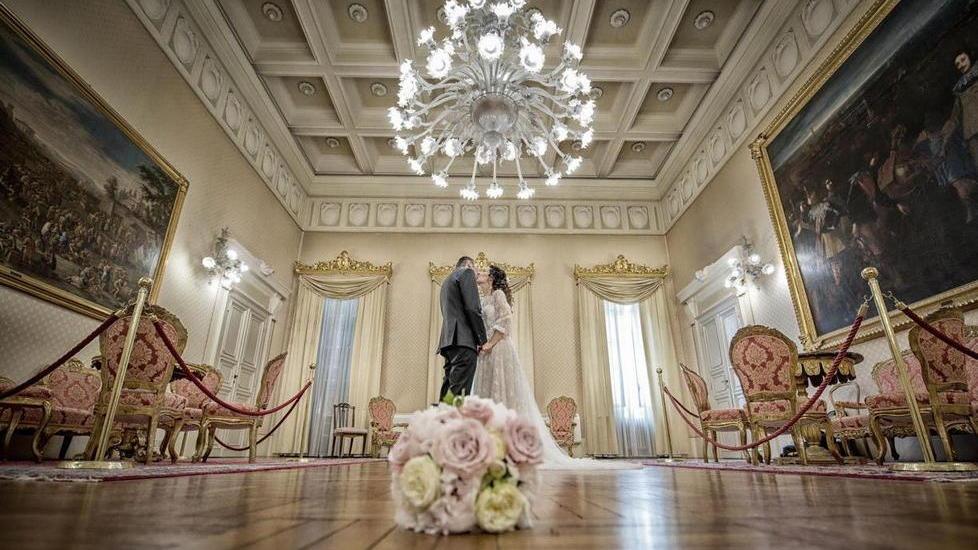 Dopo le restrizioni dei mesi di covid ora è boom di matrimoni