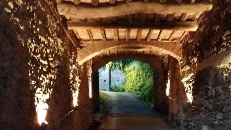 Rinasce via dei Molini con nuove luci, archi e volte restaurate. Poi il museo