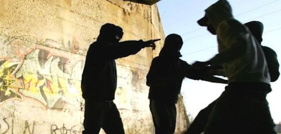 Droga, alcol e violenza: anche nell'Isola giovani in ostaggio del web 