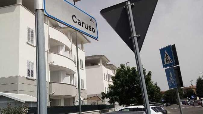 Vignola. Rovinosa caduta dalle scale: un 45enne è gravissimo