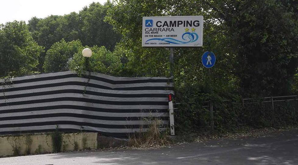Protesta dei campeggiatori alla Fossa 
