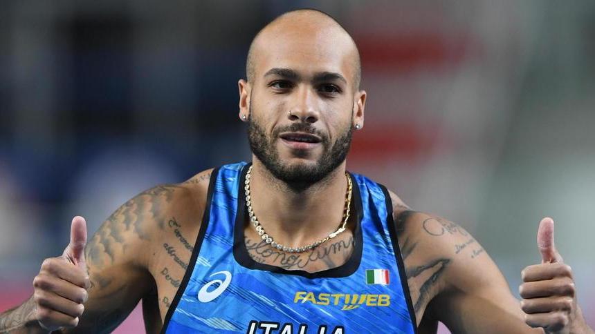 Marcel Jacobs rientra dopo l’infortunio e vince i cento metri in Polonia con 10”06
