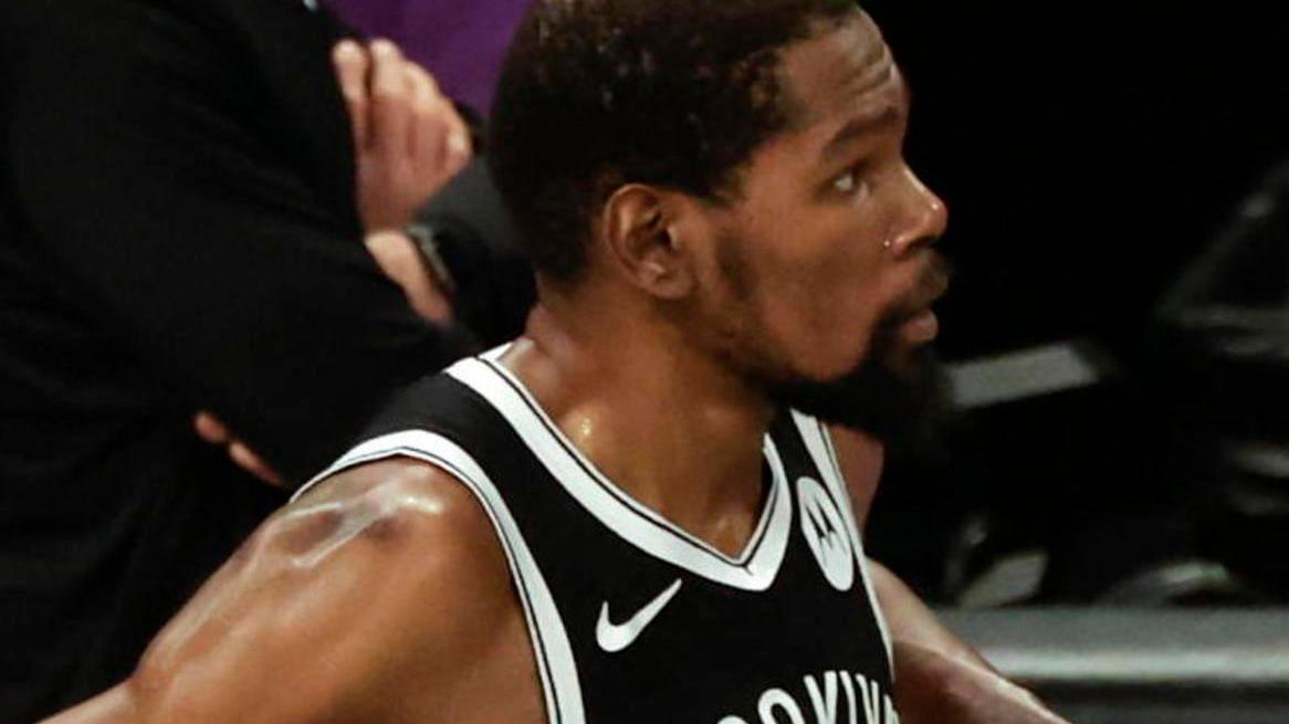 Durant non basta, Bucks in finale