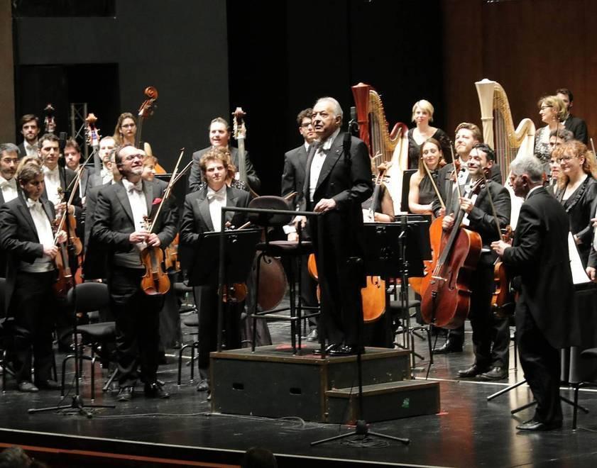 Zubin Mehta sul podio dell’orchestra del Maggio Fiorentino