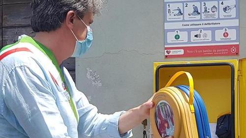 Defibrillatore installato alla Casina dei Pescatori