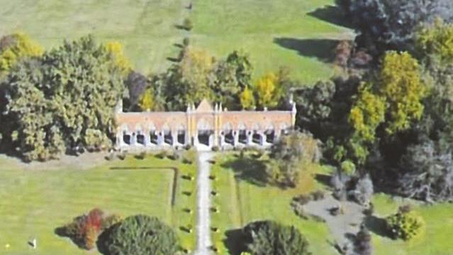 «Villa Sorra è unica Chiamiamo i turisti»