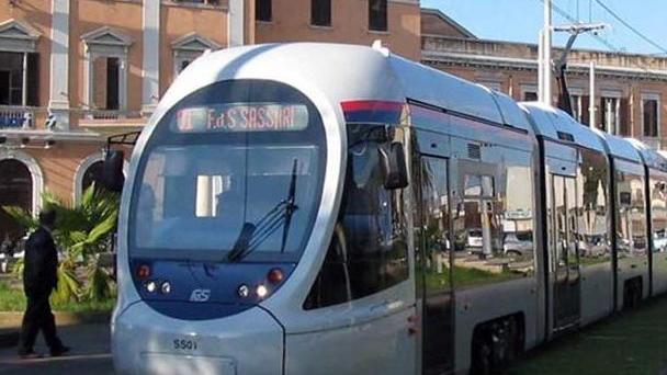 «Un tram-treno per provare a ripartire»