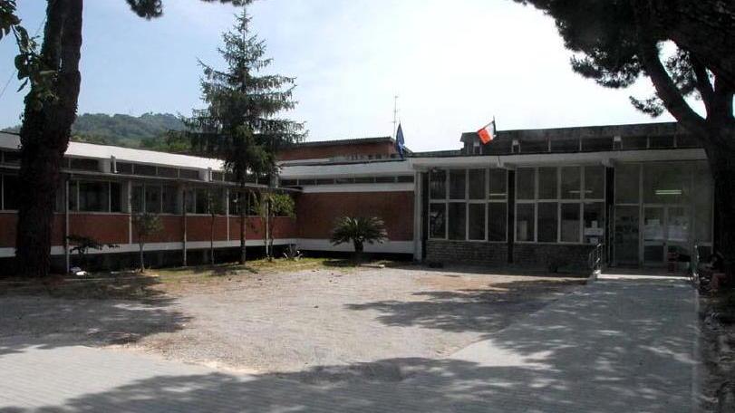 Liceo classico Repetti un comitato per il “no” al cambio di sede