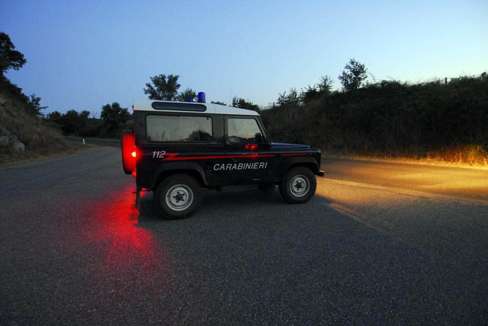 Esplosione distrugge un container con mangimi a Bottida, indagini