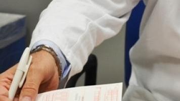 Mancano i dottori e “salta” la guardia medica turistica in Maremma