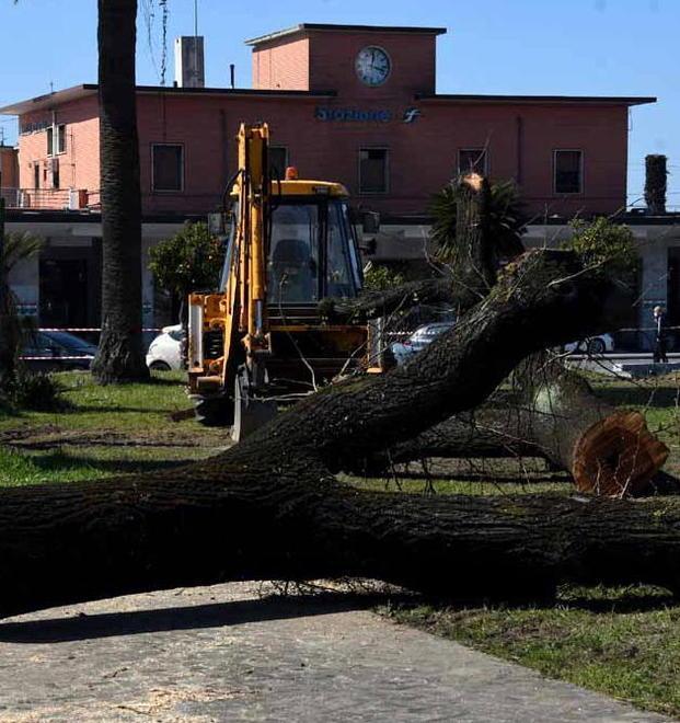 Stazione: Fi chiede di cambiare, maggioranza spaccata