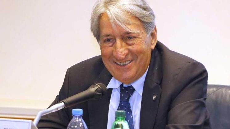 Industria, spiragli di ripartenza segno più su export e produzione
