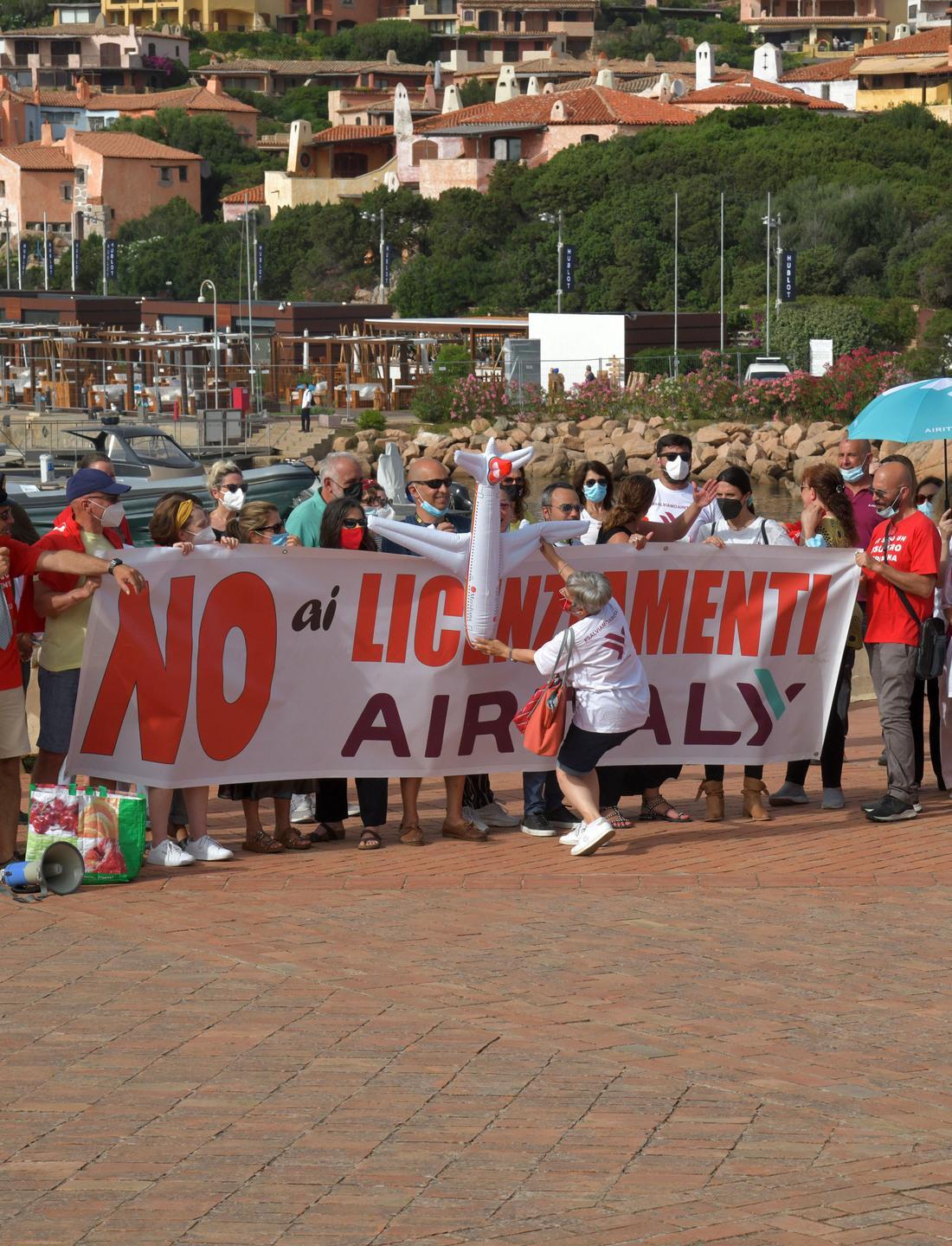 Air Italy, per ora non si licenzia: la palla passa al Parlamento 