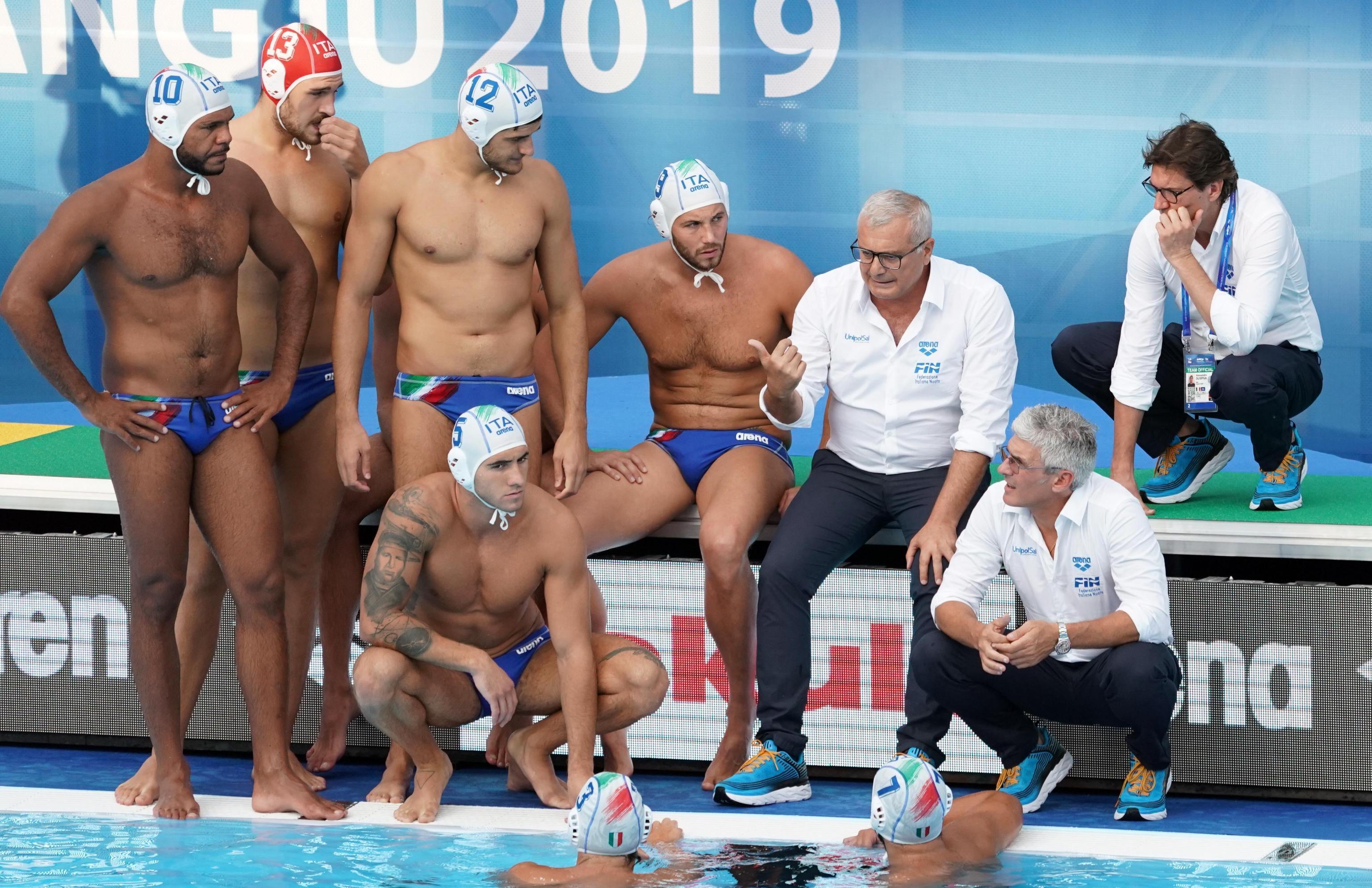 Il tecnico Alessandro Campagna con la squadra azzurra durante i mondiali di due anni fa