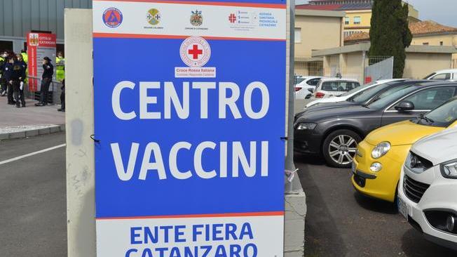 Vaccini: sabato e domenica open vax day in Calabria