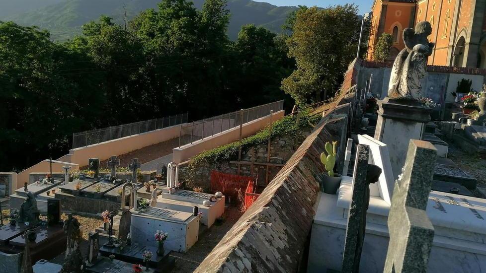 Fra i lavori per il cimitero le telecamere anti-ladri