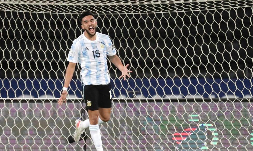 Firma Nico Gonzalez, classe argentina per i viola Italiano, siamo vicini