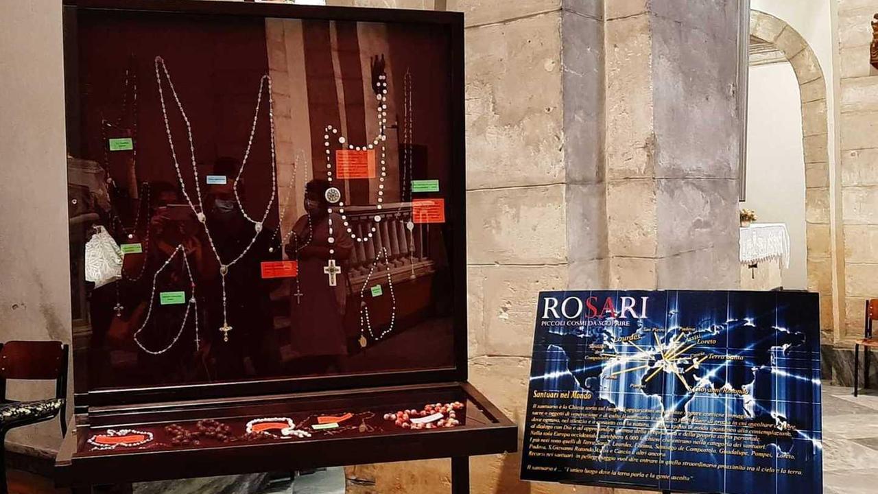 Progetti interrotti: la collezione dei rosari rivive 