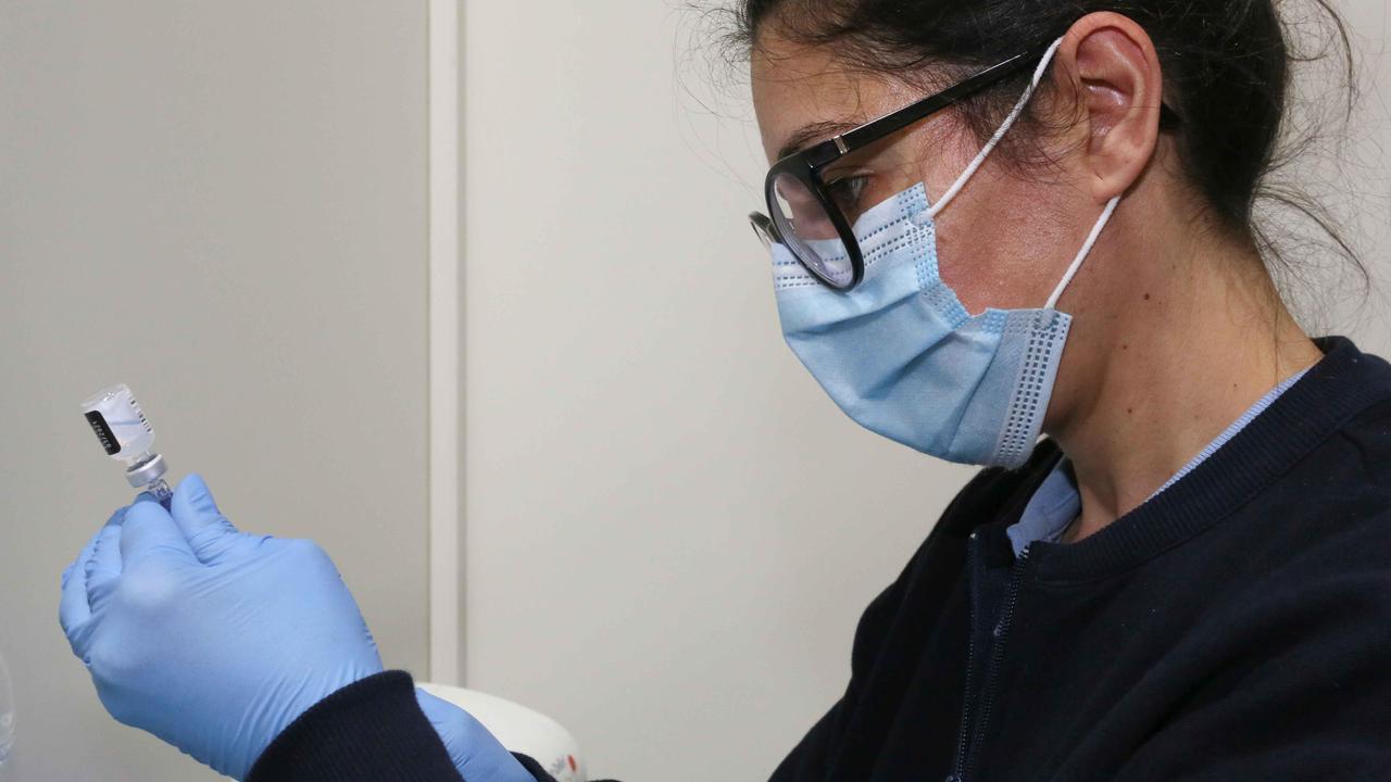 Covid, calano ancora i nuovi positivi, non si registrano decessi