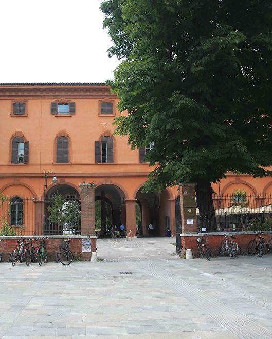 Lezioni ed esami in presenza per gli studenti di Unimore 
