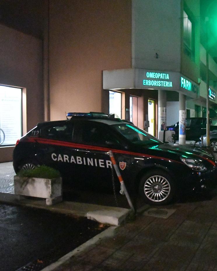 Uras. Chiassata in un bar poi aggredisce i carabinieri: arrestato