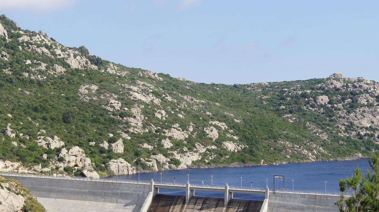 «Una crisi idrica infinita alta Gallura in ginocchio»