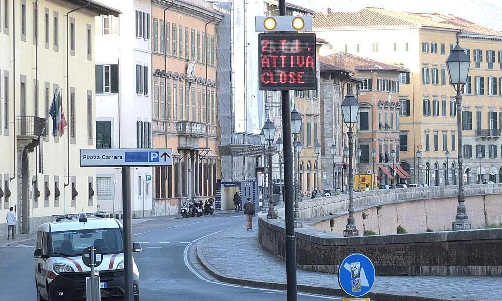 Ztl anticipata, si allarga il fronte del no Il Comune apre al compromesso 