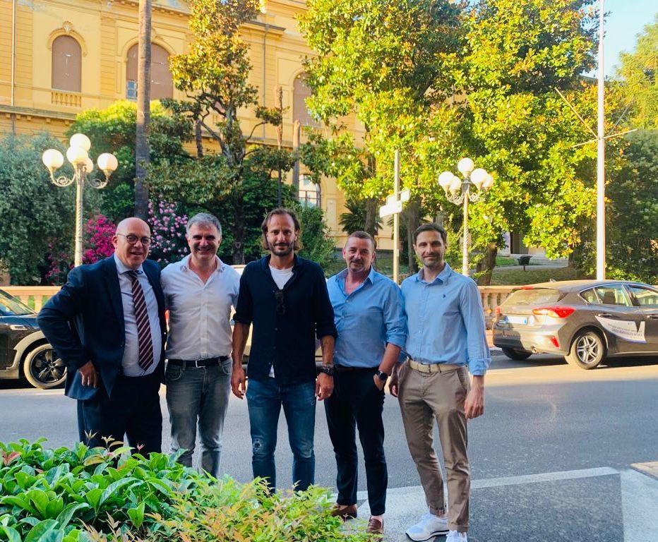 Il dg del Siena Andrea Bellandi, il vicepresidente Alessandro Belli, il mister Alberto Gilardino, l’advisor Andrea Ristori, Luca Barni
