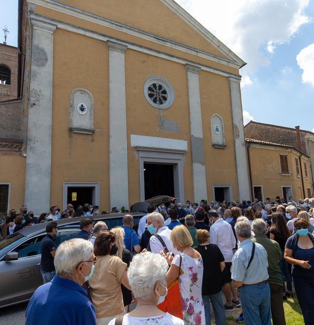 Coccanile, addio a Govoni: «Il tuo calcio sincero è stato un esempio» 