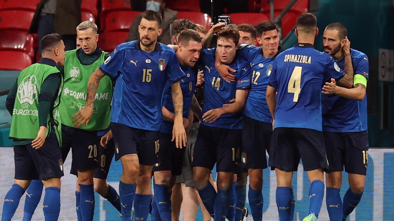 Lampi azzurri ai supplementari: l'Italia fa fuori l'Austria 2-1