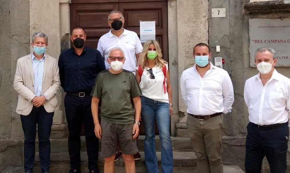 Letto elettrico in dono alla casa di riposo per rafforzare la sinergia