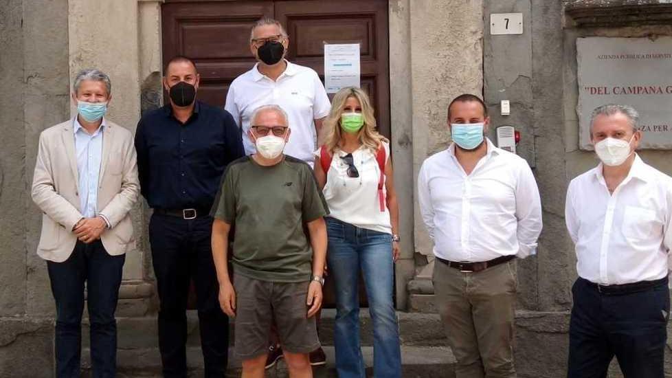 Letto elettrico in dono alla casa di riposo per rafforzare la sinergia
