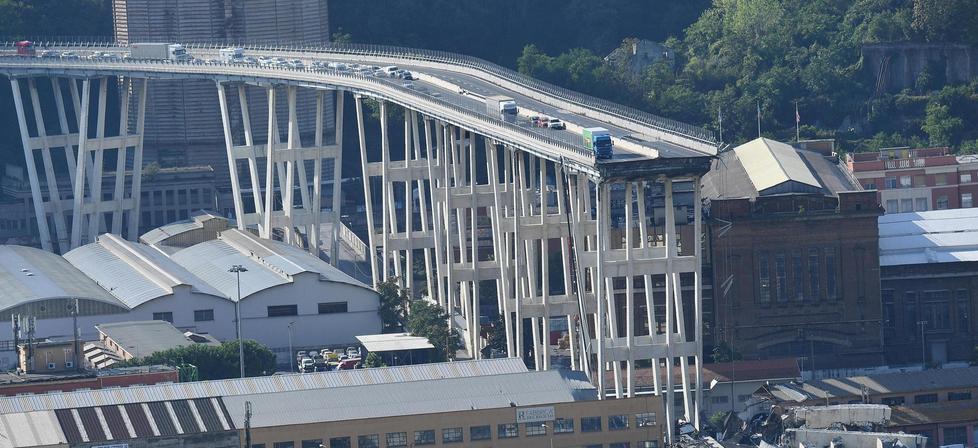 Crollo del Ponte Morandi la procura chiede il processo per 59 indagati 