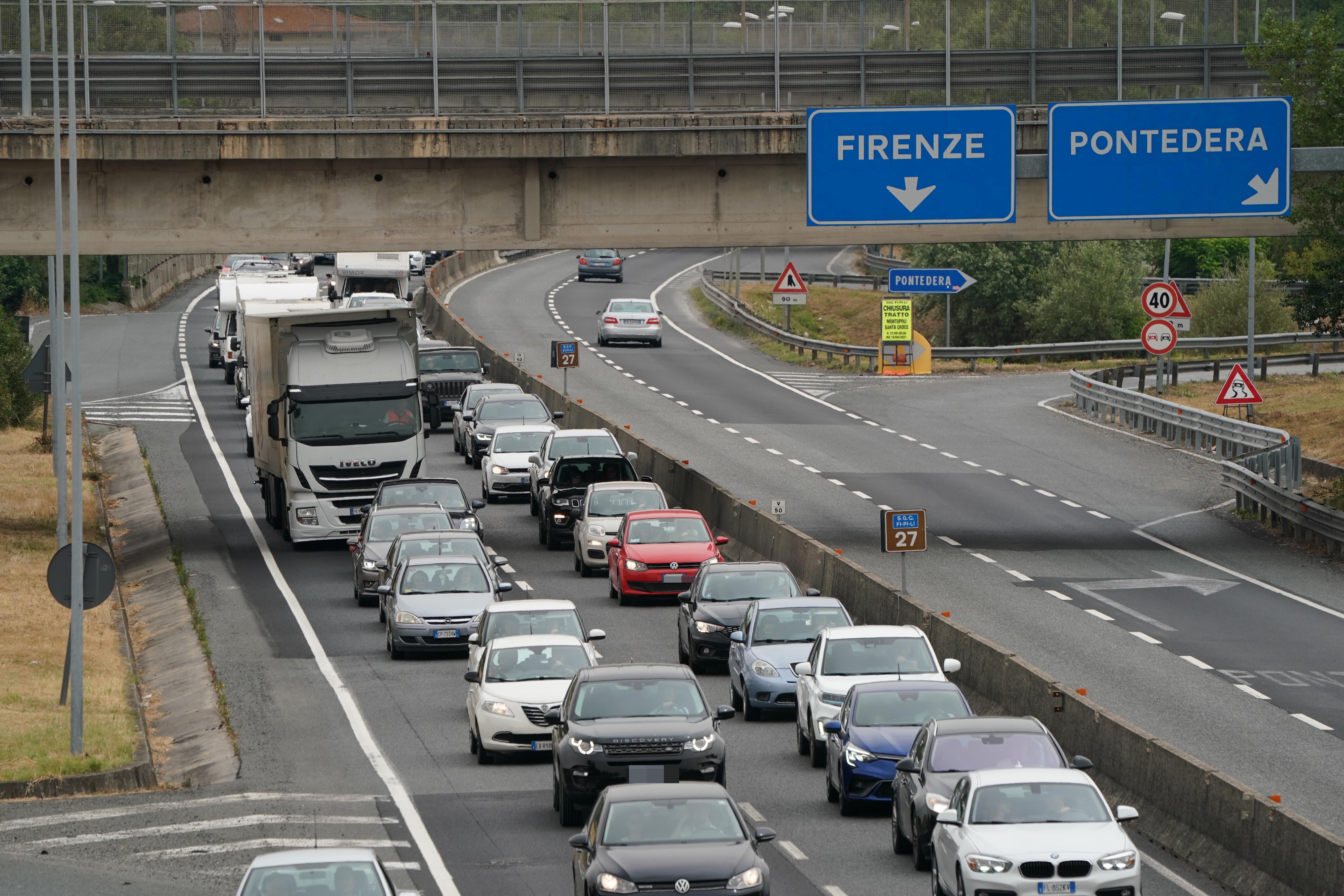 Fi-Pi-Li, i tir restano. E caos e pericoli anche 