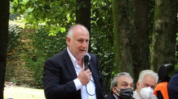 Lorenzetti si ricandida con una maxi coalizione
