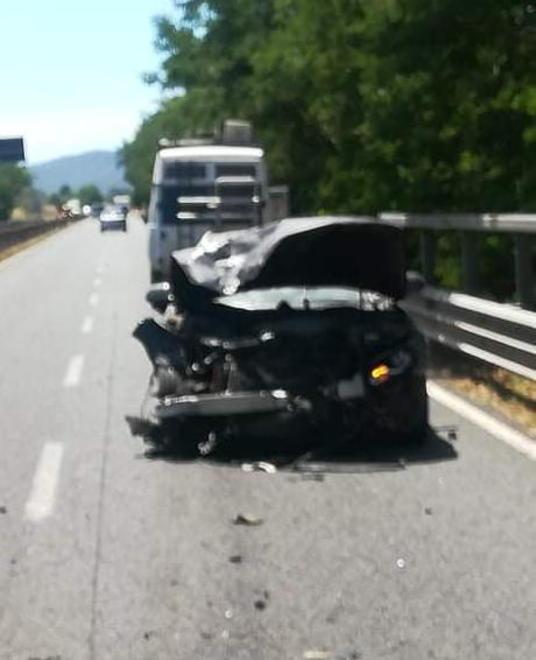 Scontro al bivio di Cupi Due feriti in ospedale 