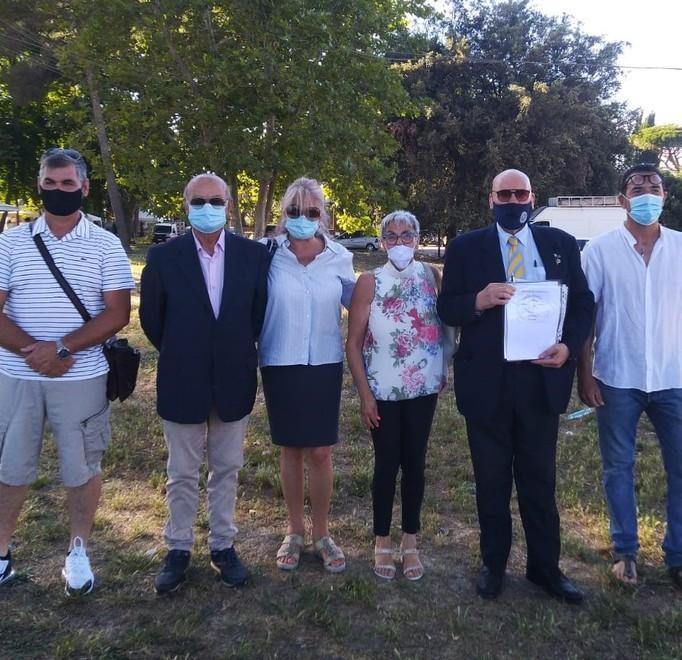 Mattarelli presenta la lista con otto aspiranti consiglieri