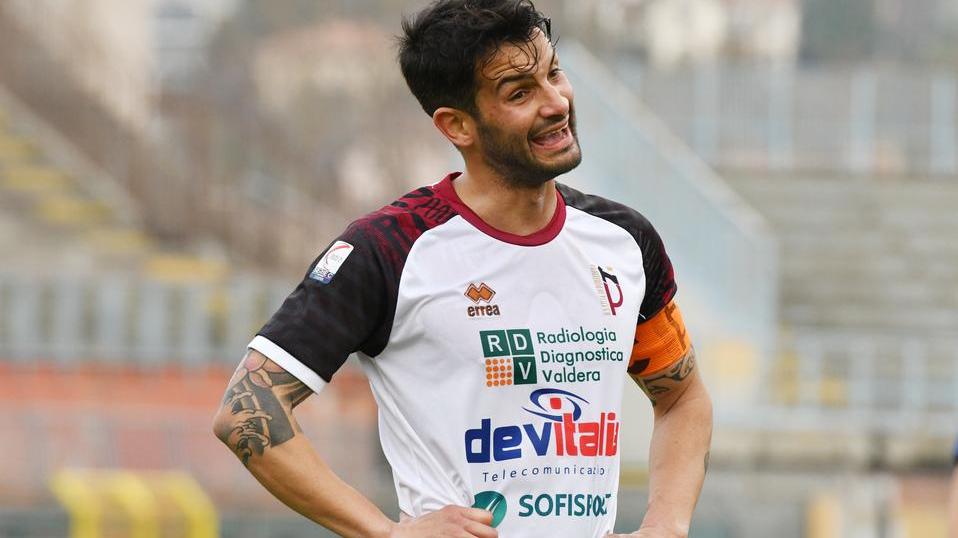 Tra capitan Caponi e il Pontedera ora si allunga l’ombra del Palermo
