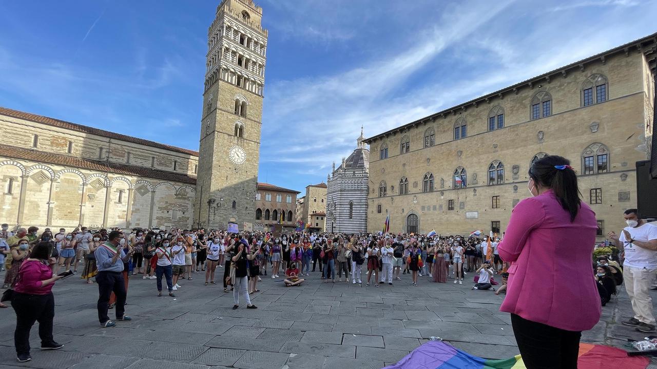 «Nostro figlio ci disse: sono omosessuale»